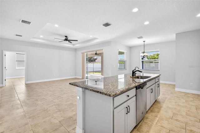 3813 MILFLORES DRIVE, Sun City Center, FL 33573