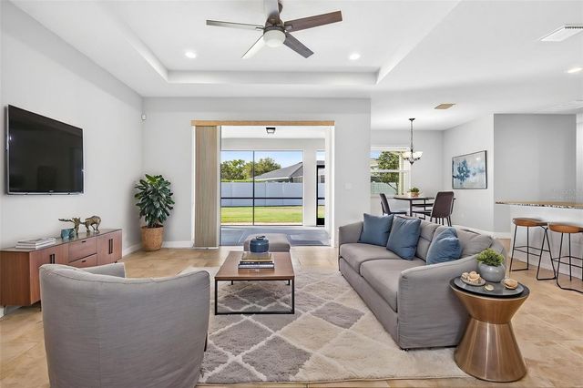 3813 MILFLORES DRIVE, Sun City Center, FL 33573