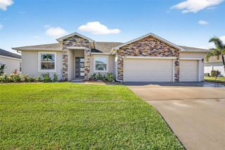 3813 MILFLORES DRIVE, Sun City Center, FL 33573