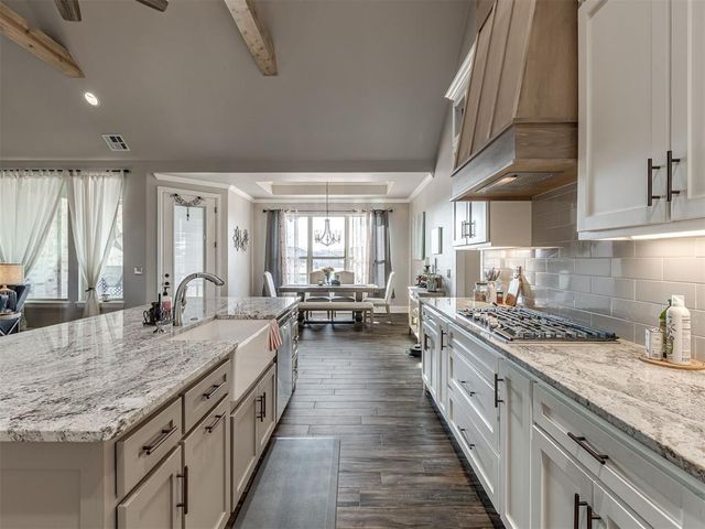 962 County Street 2983, Blanchard, OK 73010