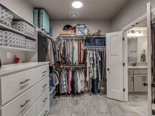 962 County Street 2983, Blanchard, OK 73010