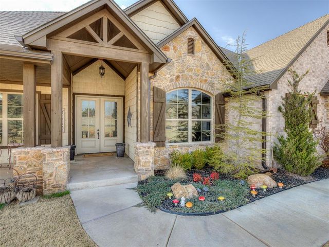 962 County Street 2983, Blanchard, OK 73010