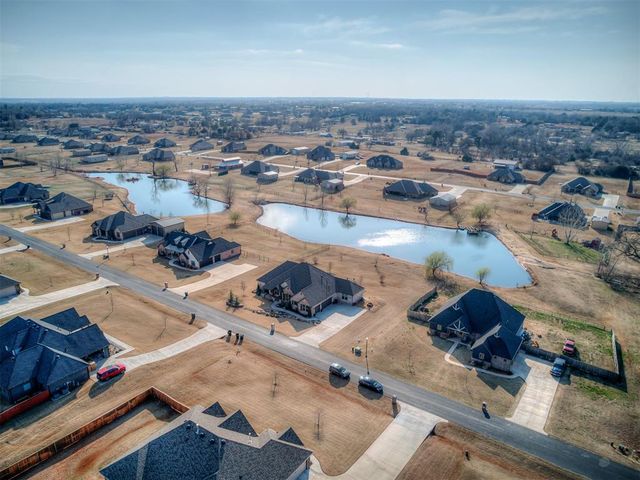 962 County Street 2983, Blanchard, OK 73010