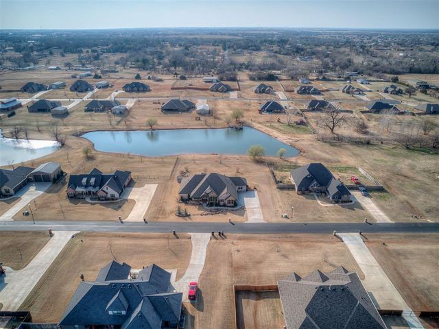 962 County Street 2983, Blanchard, OK 73010