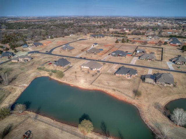 962 County Street 2983, Blanchard, OK 73010