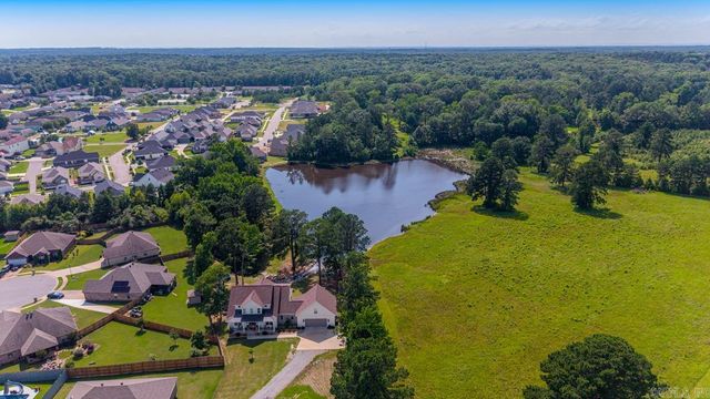 2113 SABLE OAKS, Bryant, AR 72022