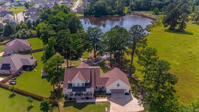 2113 SABLE OAKS, Bryant, AR 72022