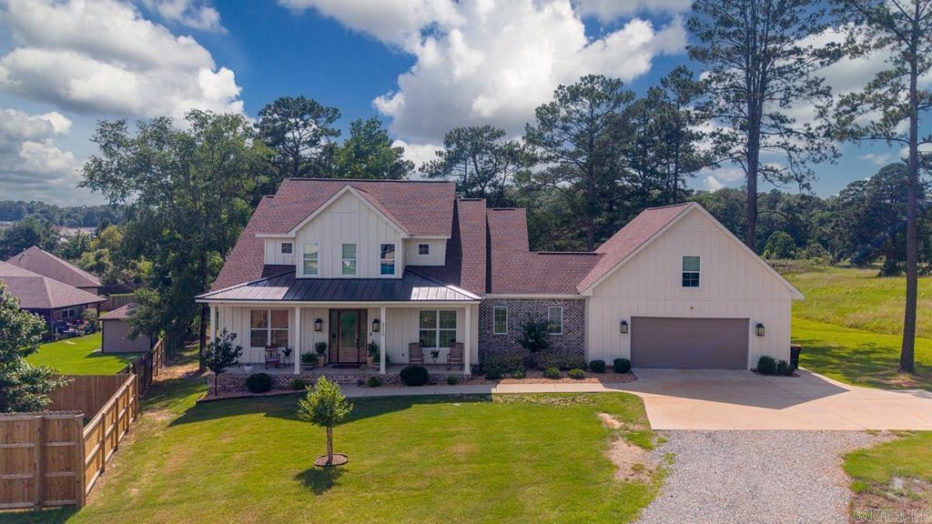 2113 SABLE OAKS, Bryant, AR 72022
