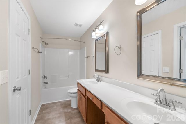 3086 Caldwell Ridge Parkway, Charlotte, NC 28213