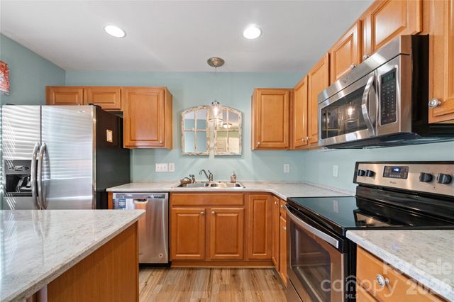 3086 Caldwell Ridge Parkway, Charlotte, NC 28213