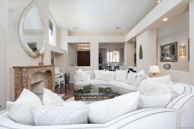 15448 Pimlico Corte, Rancho Santa Fe, CA 92067