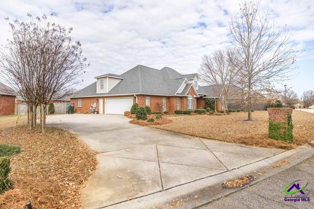 302 Erin Way, Warner Robins, GA 31088