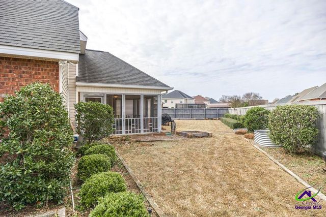 302 Erin Way, Warner Robins, GA 31088