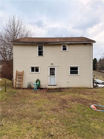 142 Community Park Rd, South Buffalo Twp, PA 16229