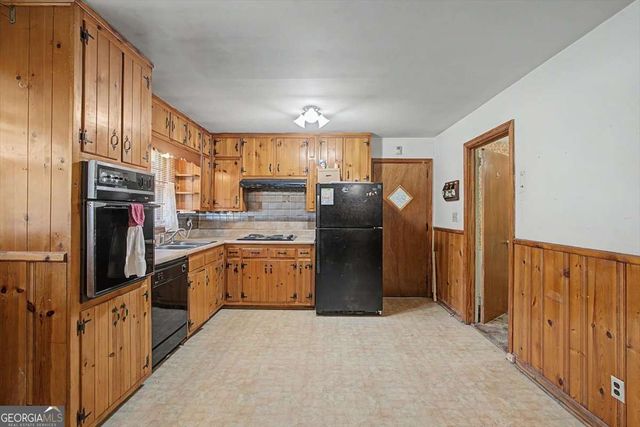 4455 Hillpine Road, Forest Park, GA 30297