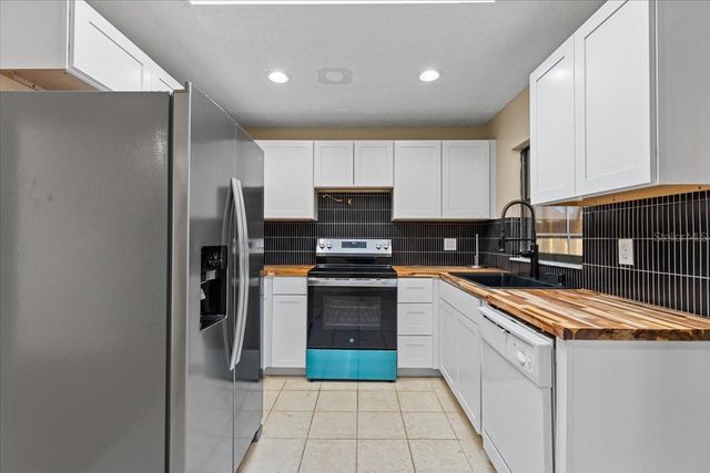 3701 MODESTO STREET, New Port Richey, FL 34655