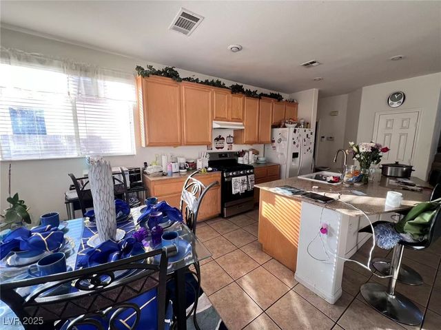 311 Turtle Peak Avenue, Las Vegas, NV 89148