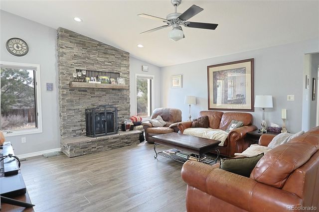 109 S Chi Chi Drive, Pueblo, CO 81007