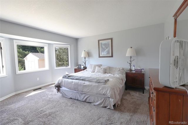 109 S Chi Chi Drive, Pueblo, CO 81007