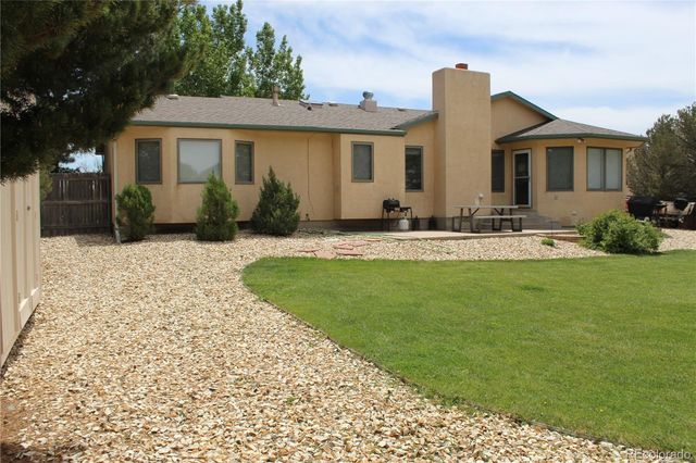 109 S Chi Chi Drive, Pueblo, CO 81007
