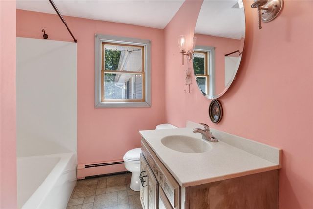 59 Southgate Rd, Franklin, MA 02038