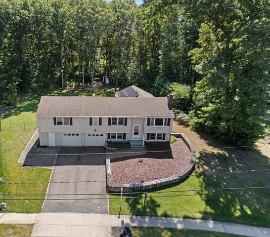 59 Southgate Rd, Franklin, MA 02038