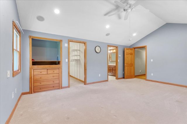 59 Southgate Rd, Franklin, MA 02038