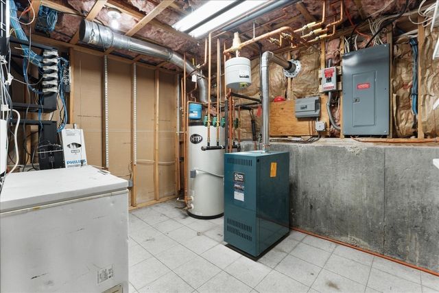 59 Southgate Rd, Franklin, MA 02038