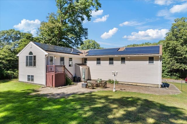 59 Southgate Rd, Franklin, MA 02038