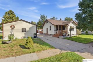 205 S 28th Street, Council Bluffs, IA 51501