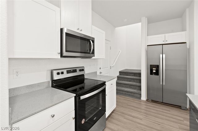 491 Waterfall Cove Court, Henderson, NV 89002