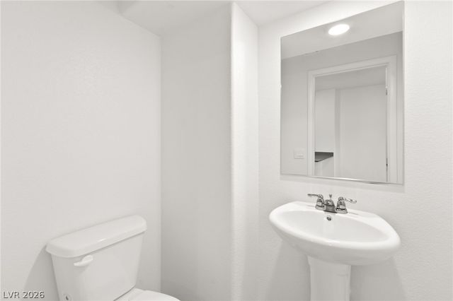 491 Waterfall Cove Court, Henderson, NV 89002