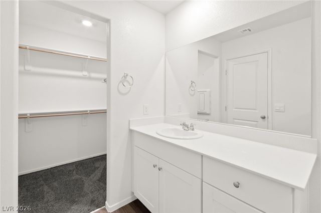 491 Waterfall Cove Court, Henderson, NV 89002