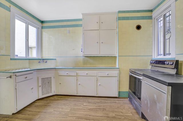 535 42nd Avenue, San Francisco, CA 94121