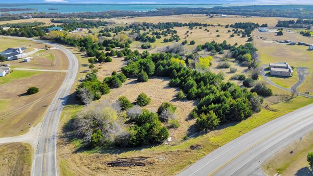 15223 S Fm 372, Valley View, TX 76272