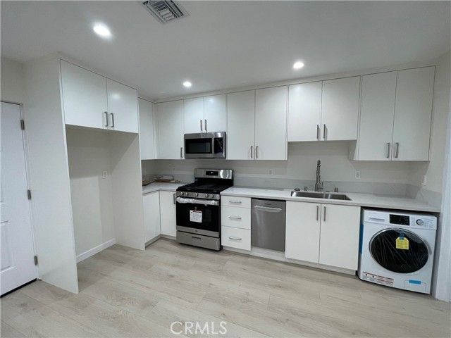 1206 E Harvard Street E, Glendale, CA 91205