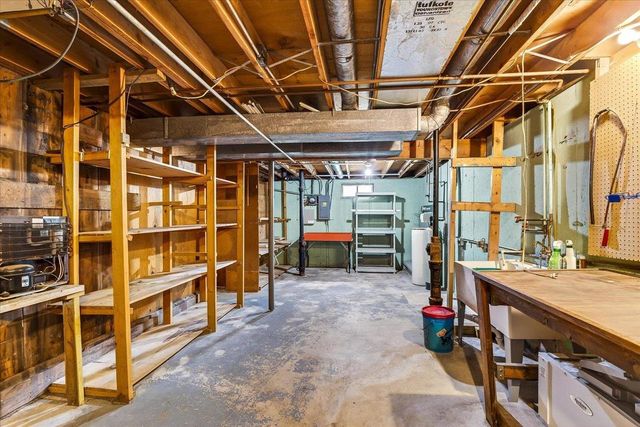 1717 Prairie Road, Madison, WI 53711