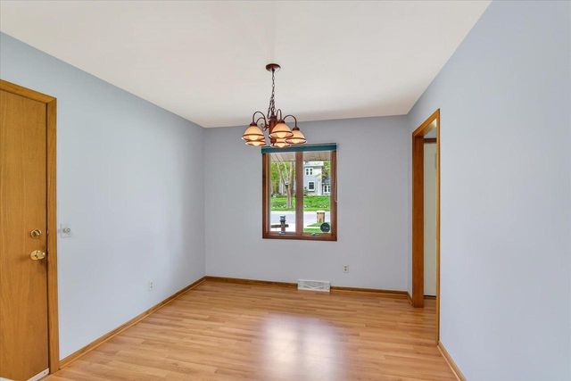1717 Prairie Road, Madison, WI 53711