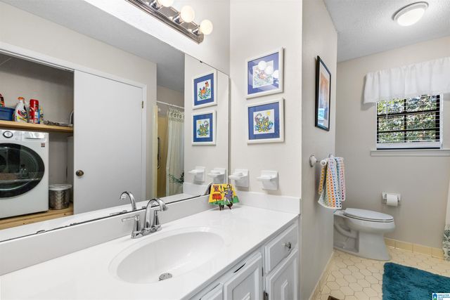 4953 NOTTINGHAM LANE, Birmingham, AL 35223