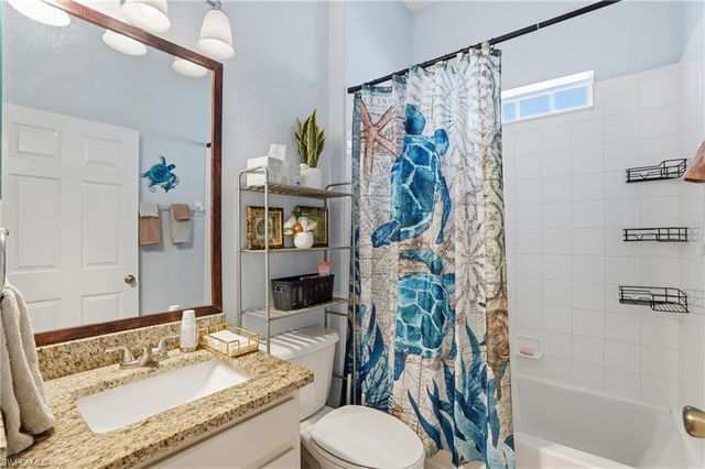 9729 Gladiolus Bulb LOOP, Fort Myers, FL 33908