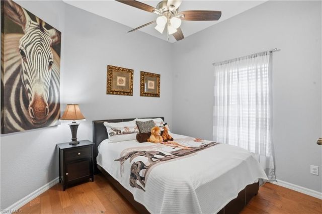 9729 Gladiolus Bulb LOOP, Fort Myers, FL 33908