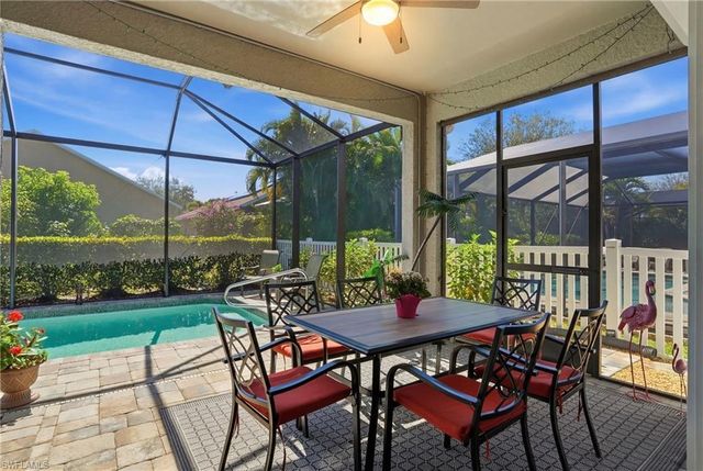 9729 Gladiolus Bulb LOOP, Fort Myers, FL 33908