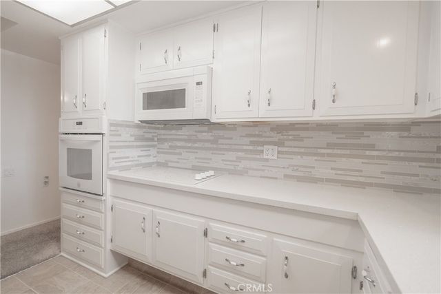 1880 St John Rd Mut 15, 33B, Seal Beach, CA 90740