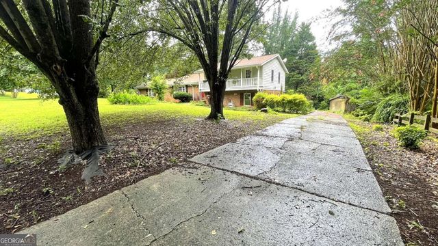 94 Stone Mill Lane NW, Marietta, GA 30064