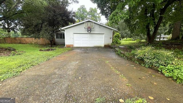 94 Stone Mill Lane NW, Marietta, GA 30064