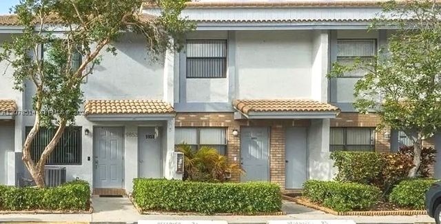 9835 Riverside Dr 7-39, Coral Springs, FL 33071