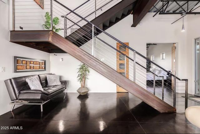 7020 E 1ST Avenue, Scottsdale, AZ 85251