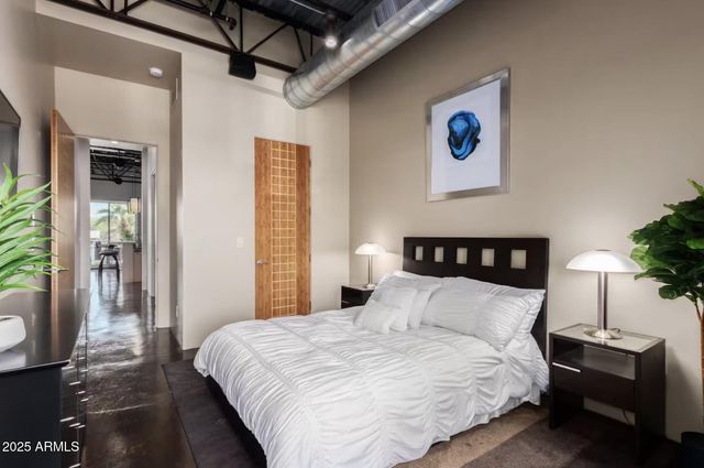 7020 E 1ST Avenue, Scottsdale, AZ 85251