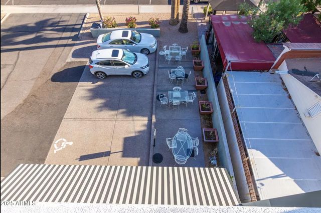 7020 E 1ST Avenue, Scottsdale, AZ 85251