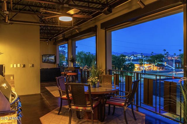 7020 E 1ST Avenue, Scottsdale, AZ 85251